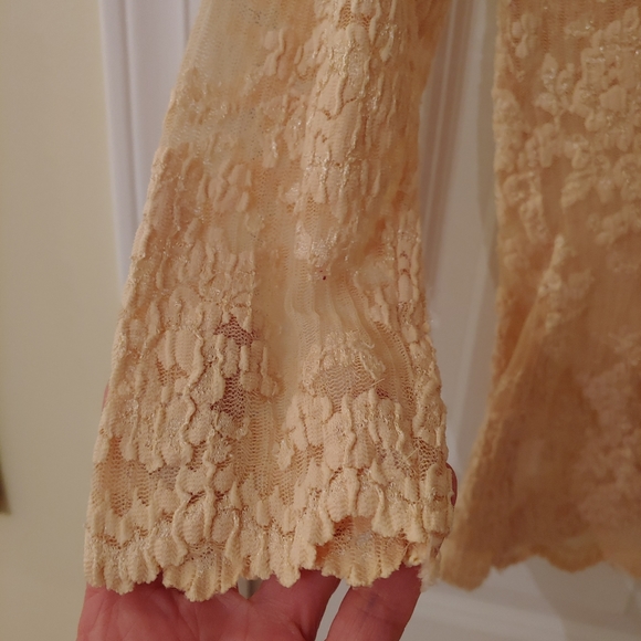 Top - Picture 5 of 5